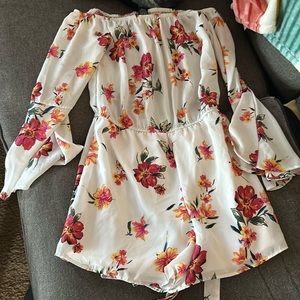 Women’s long sleeve floral romper